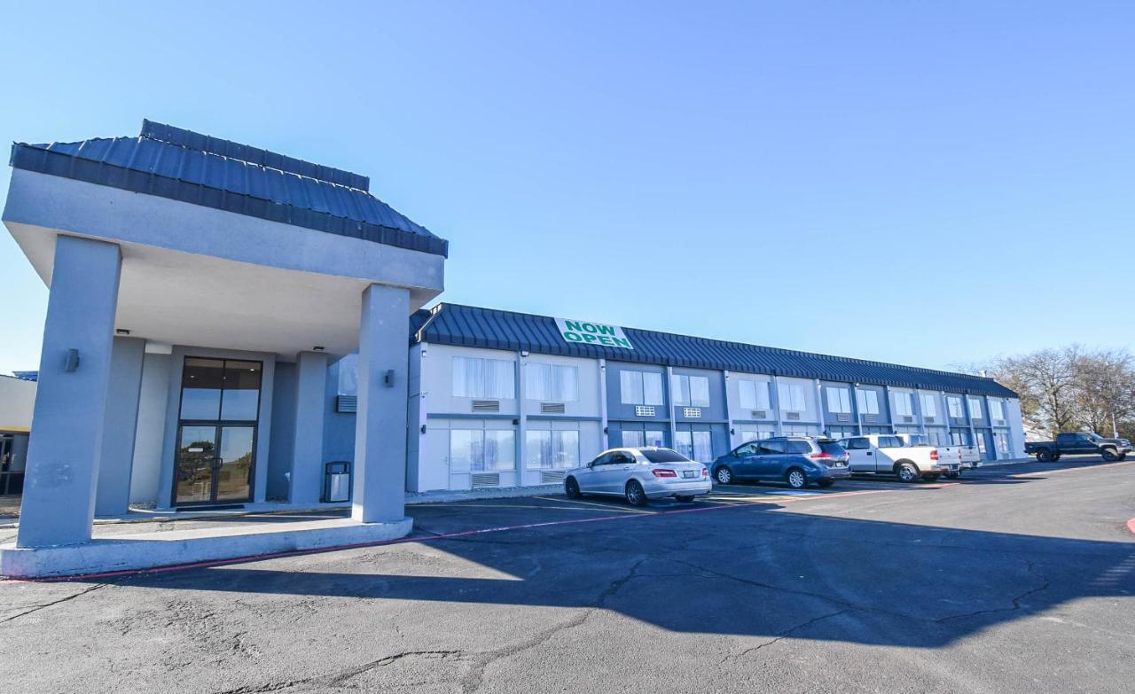 Quality Inn & Suites Sulphur Springs Zewnętrze zdjęcie
