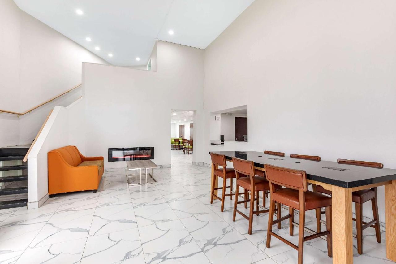 Quality Inn & Suites Sulphur Springs Zewnętrze zdjęcie